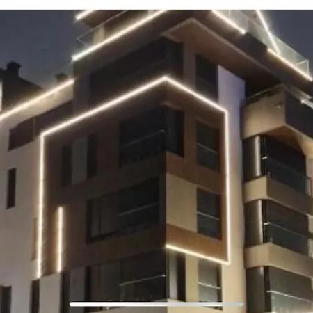 Apartment Golden Pine Lux *