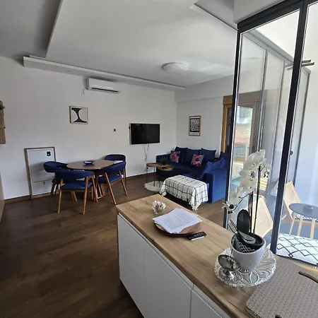 Lägenhet Golden Pine Lux